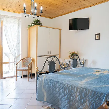 002 - La Marpea - Mucca, 12chilometri Da Lavagna E Dal Mare, Cibo Tipico E Natura Apartament Terisso
